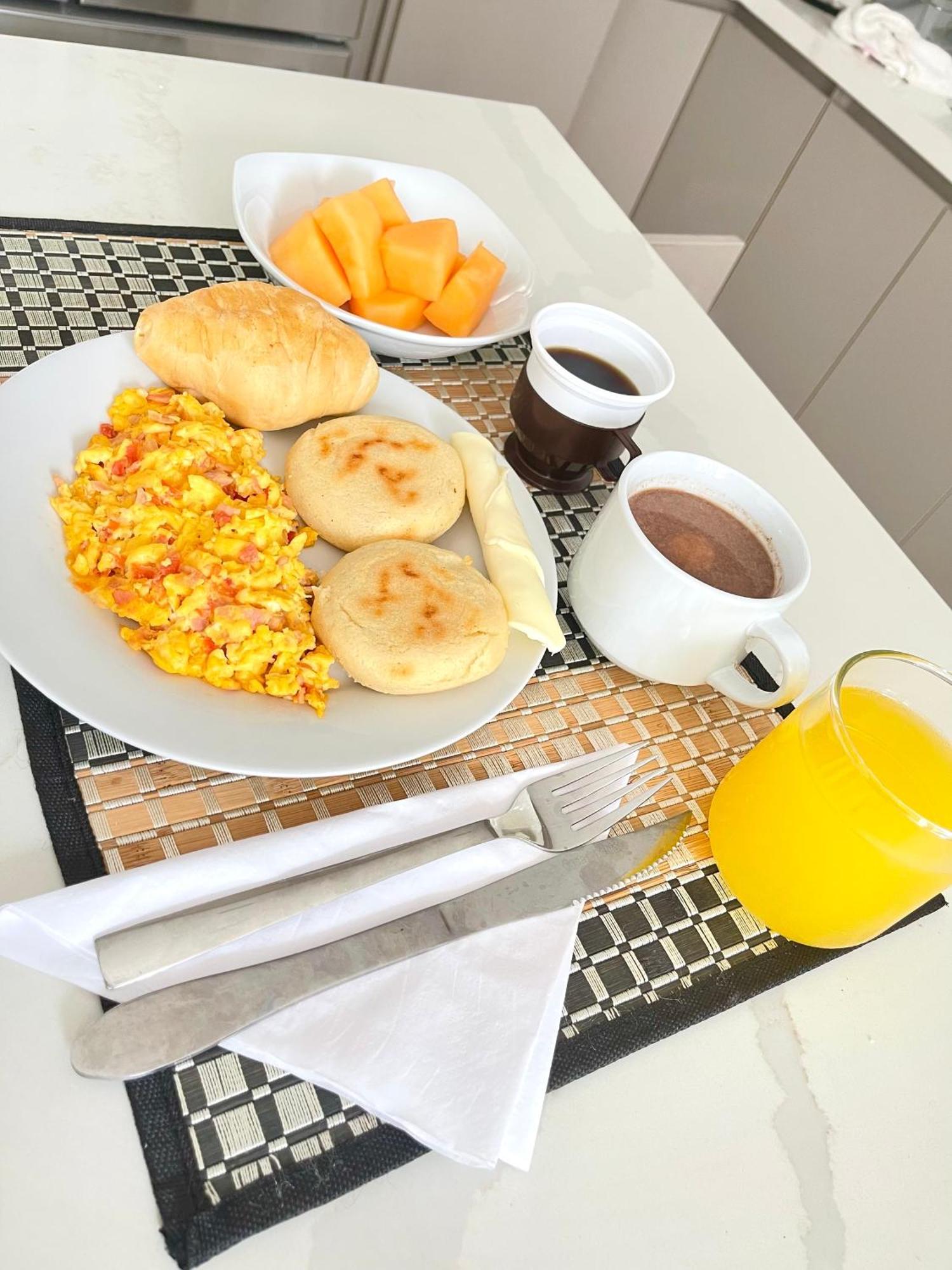 Hotel Olam Deluxe Valledupar Esterno foto